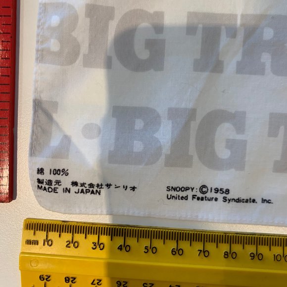 RARE LOT OF 3 VINTAGE (1959, 1970) SNOOPY HANDKERCHIEFS - Picture 8 of 15